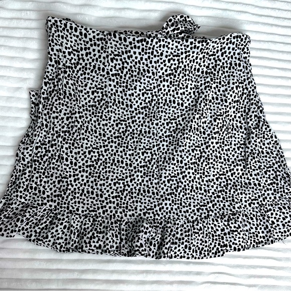 Express | Black & White Dotted Ruffled Wrap Mini Skirt with Tie - Picture 2 of 8